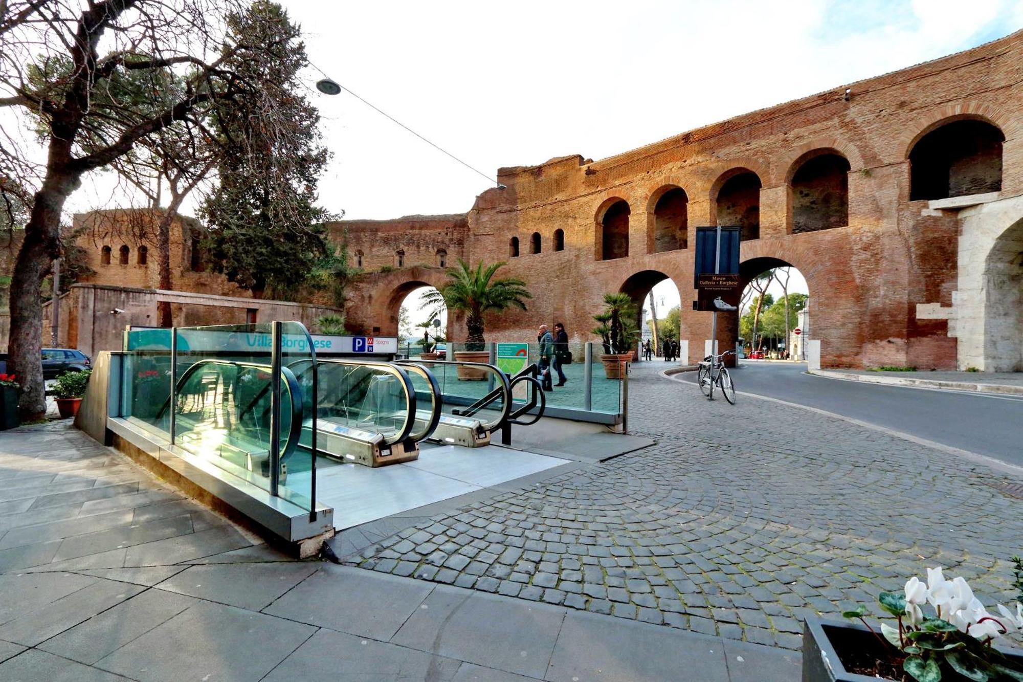 Spanish Gold Edition Rome Exterior photo